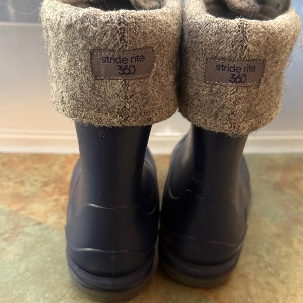 Stride Rite Gecko Boots - Picture 2 of 3